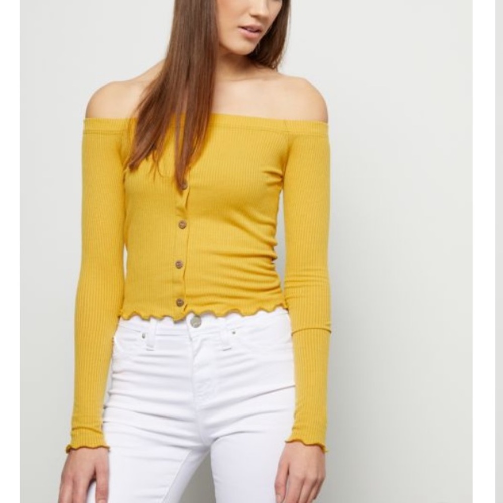 NEW! off the shoulder top